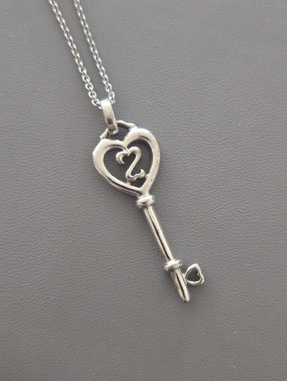 Vintage Jane Seymour Open Heart Key Necklace - Picture 1 of 4